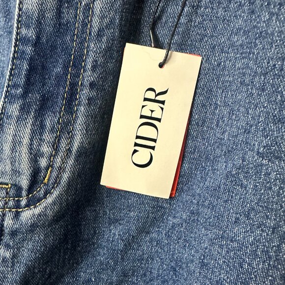 Cider Denim high Rise Straight Leg Jeans Size XL 32 x 30 US  10 distressed NEW - Picture 2 of 4